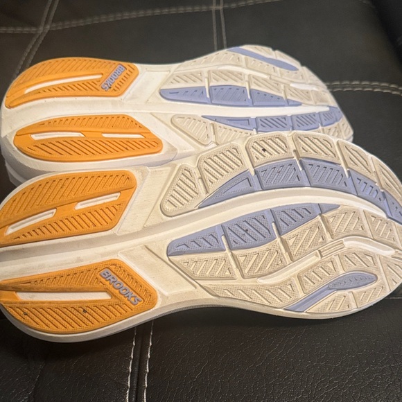Brooks Women's Athletic Shoes - Ghost Max 3 / - Picture 7 of 8